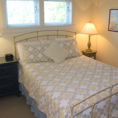 Captain'S Cottage Suites 格兰德港 客房 照片